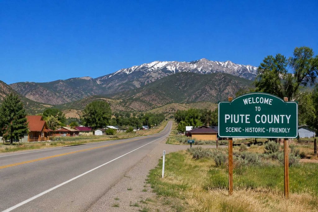 homes for sale in piute county